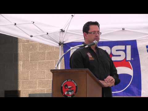 ViewpointsofRCC - Doug Figueroa, president of Associated Students of Riverside City College, speaks at an election forum on April 18, as he runs for re-election. He also took ...