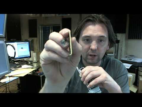 how to fit flush bolts