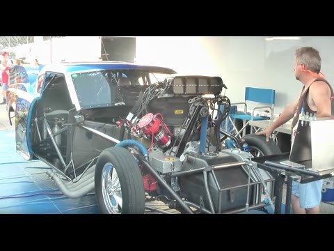 3000 HP Revving Drag Racing Car