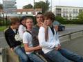 Tout le monde!