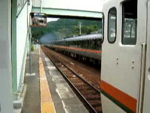 飛騨一ノ宮列車交換