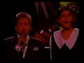 lapsen t�hden-konsertti 1993. tenavat�hdet timo turunen, ella lahtinen, johanna virtanen, juha valkama ja harri raatikainen sek� katri helena & stefan laulavat loppulauluna kultaisen nuoruuden!