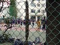 japos en el patio del cole