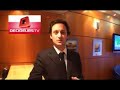 sp�culer sur les devises, b�n�ficier d'un levier de 100, acheter ou vendre 24h/24 voil� un sport � haut risque mais qui passionnera les mordus des march�s

alors qu'il �tait trader � londres, il remarque que beaucoup de ses coll�gues anglais avaient, en plus de leurs portefeuilles d'actions, la possibilit� d'acc�der au march� des changes via leurs interm�diaires habituels. le march� des changes �tant un march� ultra liquide avec plus de 2500 milliards de volumes �chang�s par jour, c'est le march� r�v� de tout sp�culateur. il s'est donc naturellement int�ress� � ce march� et apr�s s'�tre assur�, aupr�s du fsa, l'organe de r�gulation anglais, qu'il pouvait ouvrir un compte de trading de forex � titre particulier, il franchit le pas.

pierre-antoine s'est ensuite demand� s'il �tait possible d'avoir un compte de trading de devises en france. a sa grande surprise, aucune banque ou broker fran�ais ne proposait ce service. c'est � partir de ce moment la qu'il a d�cid� de faire d�couvrir aux particuliers fran�ais le fabuleux march� du forex. en mars 2006, cambiste.com est cr��.