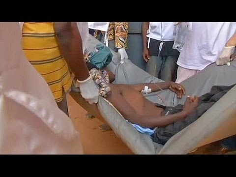 central - Despite the arrival of 1600 French troops, and patrols by the FOMAC African peacekeepers, the... euronews, the most watched news channel in Europe Subscribe...