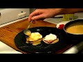 How to Make Cajun Eggs Benedict Louisiane : How to Garnish and Serve Eggs Benedict Louisiane