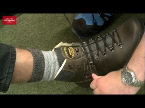 how to fit work boots