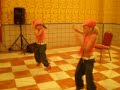 Aqui os dejo un video de baila flamenco de dos niñas de 9 años de edad mientras actuaban en el casting del veo veo 2009 la cual han sido seleccionada
