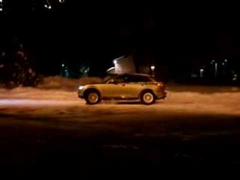 Infinity FX35 Donuts