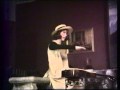 Amy makes up tunes