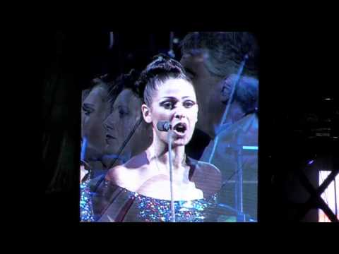 Andrea Bocelli y Elton John deleitaron a miles de españoles con un vibrante concierto