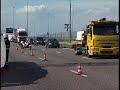 Op de snelweg A16 ter hoogte van het knooppunt Princeville is gistermiddag een personenauto over de kop gegaan. De automobilist reed in de richting België en raakte door nog onbekende oorzaak de macht over het stuur kwijt. De man is met nog onbekend letsel overgebracht naar het ziekenhuis in Rotterdam. Het ongeluk gebeurde omstreeks 16.45 uur. Het slachtoffer raakte bekneld in zijn voertuig en de traumahelicopter werd voor assistentie te hulp geroepen.
