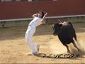 Gran exhibición de Carolina Delgado en la plaza de toros de castellón en el dia en que se hacia por primera vez un concurso de recortes por especialistas.
