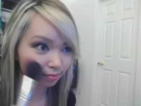 Beauty Smarties: Apply Blush for Your Face Shape!