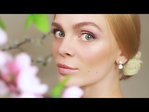 Нежный макияж в розовых тонах Нежный макияж в розовых тонах