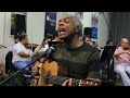 Click here to watch this video Série MPB&Jazz 2012 - Gilberto Gil: Caetano Veloso fala sobre Domingo no Parque e Alegria, Alegria
