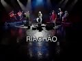 riach�o canta o cl�ssico samba de sua autoria 