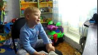 the child watches cartoons