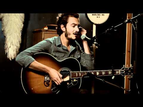 Smith & Burrows - Funny Looking Angels (studio session)