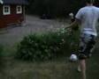 Pontus kickar