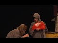 CIRCULO DE GIZ CAUCASIANO de Bertolt Brecht - O TEATRÃO