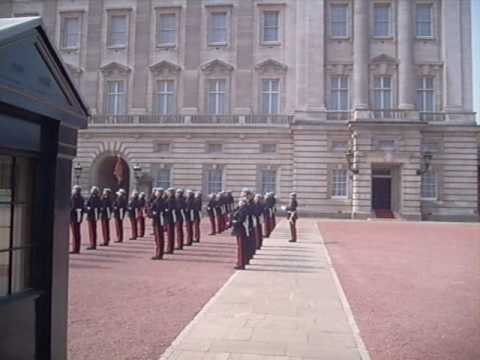 Buckingham Palace Changing Guard