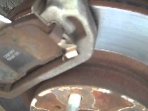INFINITI G35 2005 front brakes replace,Part 2
