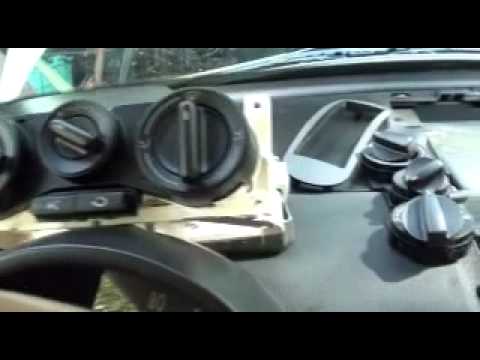 how to remove vw beetle radio