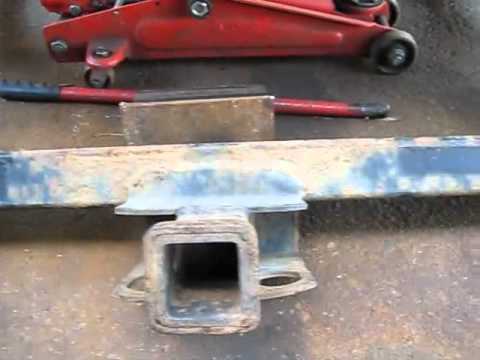 how to quiet a receiver hitch