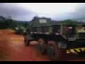Engesa EE25 6x6 empurrando Mercedes 4x4 Engesa EE25 6x6 empurrando Mercedes 4x4