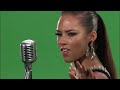 Watch Quantum Of Solace blog featuring Alicia Keys