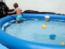 Victor na piscina Victor na piscina
