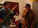 Por fim, o primeiro videoclip da banda mais esperada do momento, a banda trivalixta, agarrem-se aos lenços de papel!!Manux trivalixtax