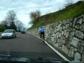 Ciclismo nas montanhas de Vallarsa.