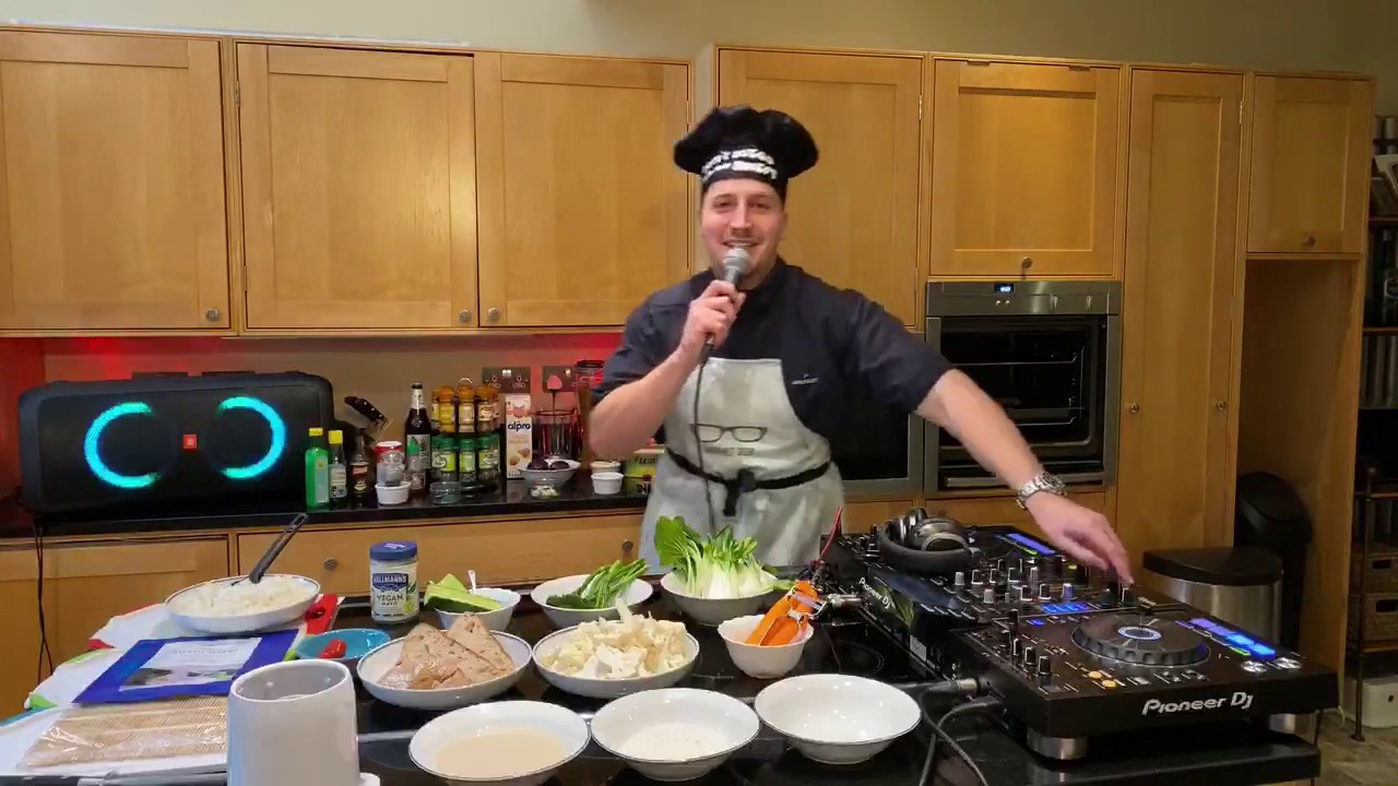 SUAT - Live @ Sushi Cooking Class x Mix 'n' Munch Ep. 3 2020