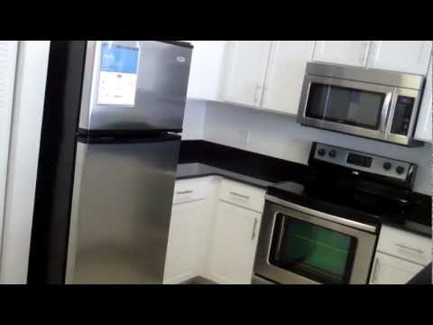 Gables Grand Plaza Apartments - 2 Bedroom - Biltmore