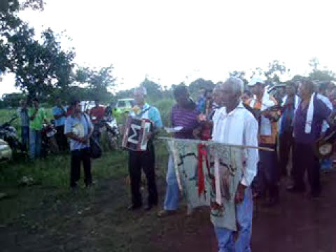 Folia de reis em Minas Gerais - FOLIA DE REIS REALIZADA NA ASSOCIAÇAO DOS PEQUENOS PRODUTORES RURAIS DO MUNICIPIO DE DOM BOSCO MG.