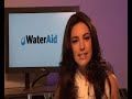 kelly brook supports wateraid on world water day