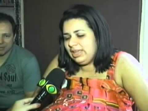 Grávida de quadrigêmeos, mulher vira atração em Taubaté