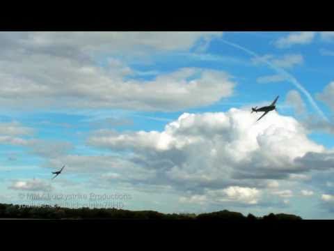 Battle of britain day flying 2010