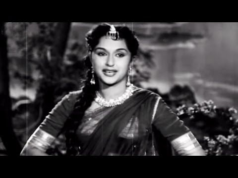 Aayi Jhoomti Bahaar - Lata Mangeshkar, Talat Mehmood, Insaniyat Song