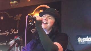 Vivie's - Zombie (The Cramberries) - Le Castle Pub - Mars 2019