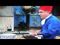 Bits & Pieces - are some kind of odd souvenirs, I´m bringing from my journeys around the world and I which want to share with you. In #1 - I want to introduce you to Pasquale Carpino (allready the Name sounds like melody) an Italian from origin, who became a Chef in Toronto, Canada, and who became famous through his cooking television shows in the 70ies & 80ies. The reruns on PBS caught my attention and just by watching him cooking, hearing his thick italian accent and of course his powerfull voice singing opera, chef Pasquale always entertains me when I cannot close an eye late at night. Enjoy:-)