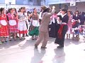 aki esta nuestro marco antonio bailando cueca ! 
ke shiste ese d�a x)
se te adorah rupertito ! =*