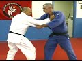 Judo Lessons for Beginners : How to Do a Hook to the Side Throw Judo Lessons for Beginners : How to Do a Hook to the Side Throw