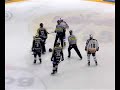 Ilveksen Jussi Pesonen taklaa