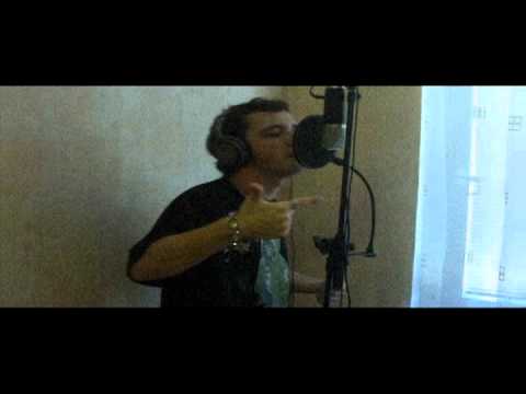 Video Nejsem Balík (Official Video) (Promo Track / Otherside C