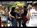 Chikilicuatre pasea por Belgrado