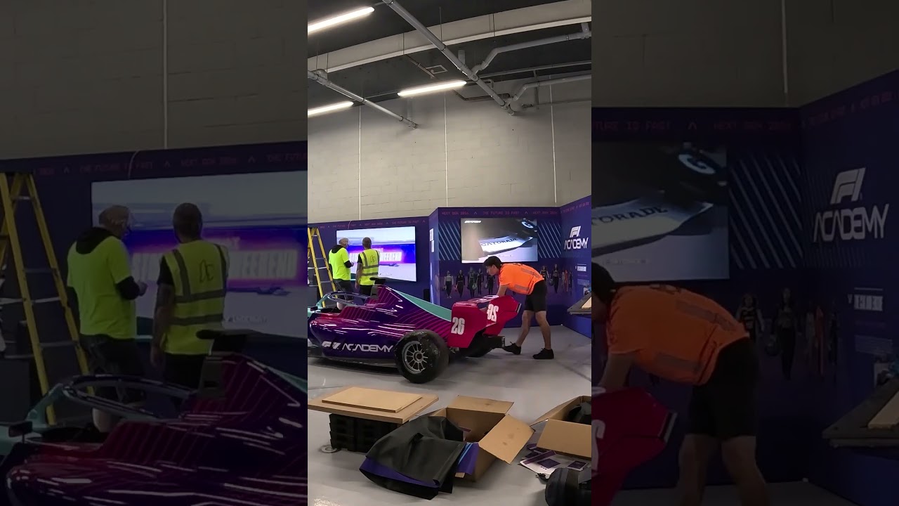 Watch the first ever #F1ACADEMY Immersive Garage come to life at Silverstone Circuit 🤩