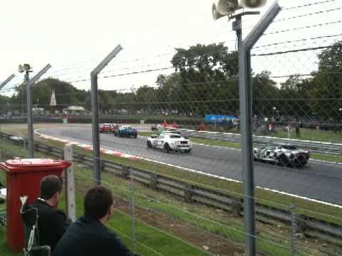 Brands Hatch 2010 - 17 - IMG_2263.MOV